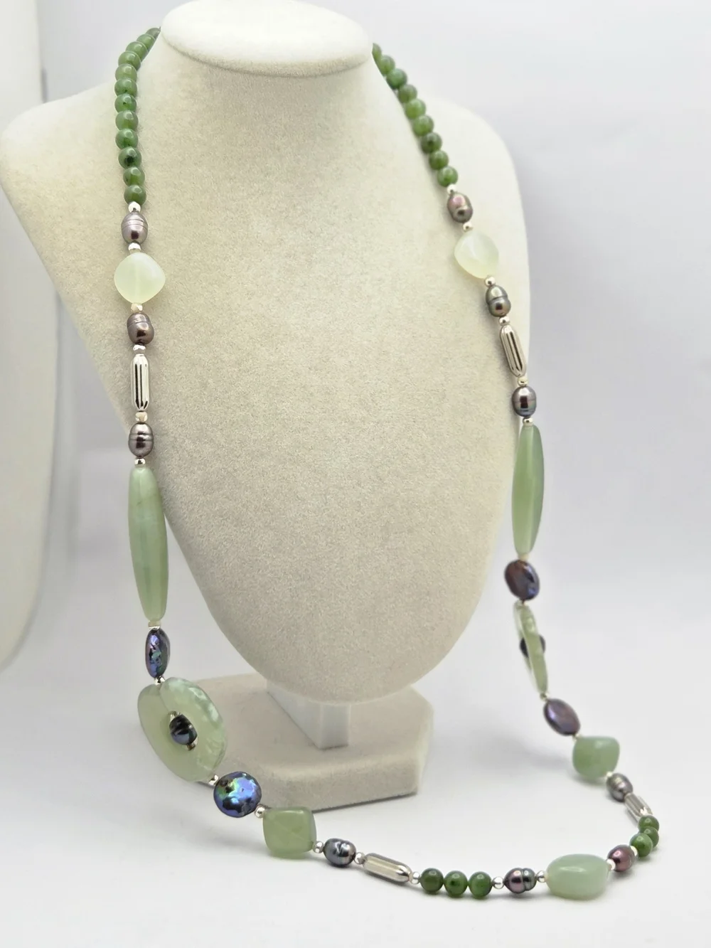 Green Jade & Peacock Cultured Freshwater Pearl Station Necklace 28